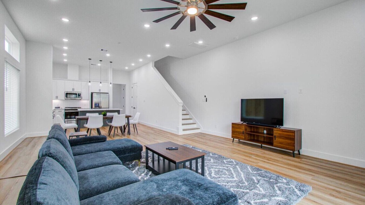 Photo of Livingroom in OST - South Union