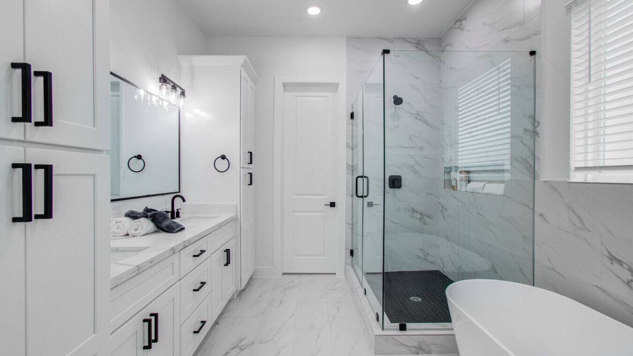 Photo of Bathroom in OST - South Union