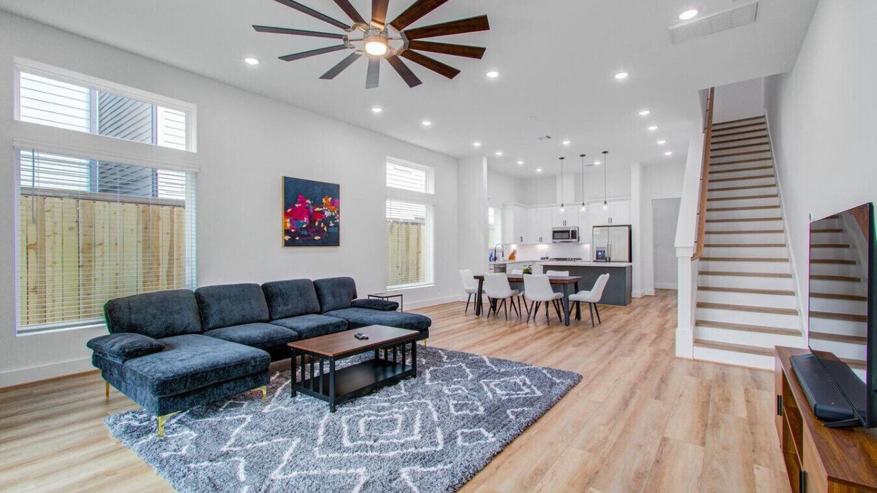 Photo of Livingroom in OST - South Union