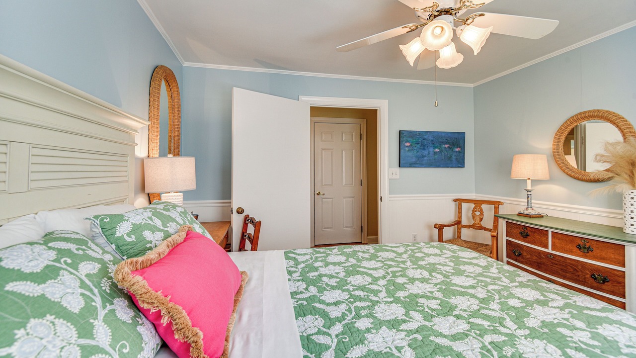 Photo of Bedroom in Reedville