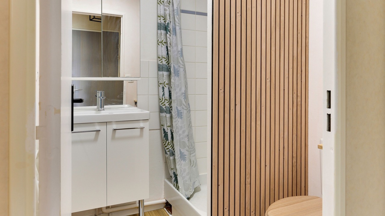 Photo of Bathroom in Noyal-Chatillon-sur-Seiche