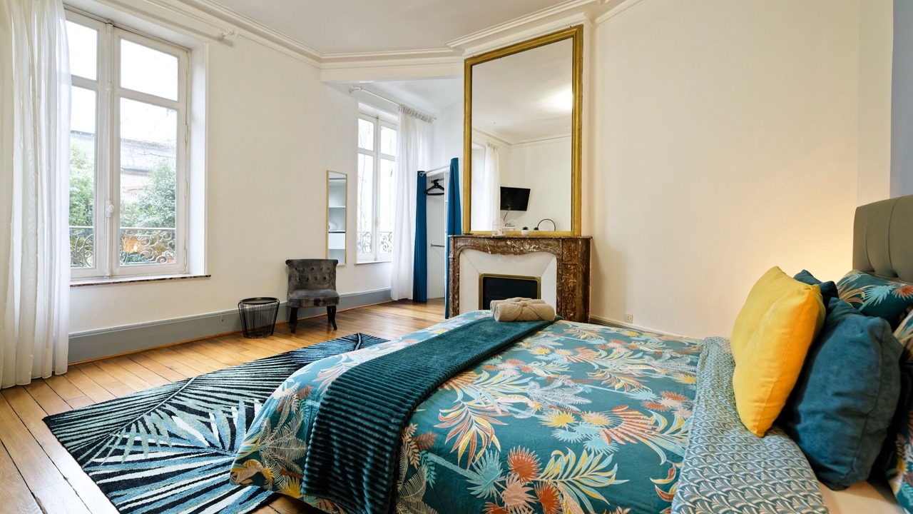 Photo of Bedroom in Saint Nicolas - Charles III - Ville vieille - Trois Maisons - Leopold