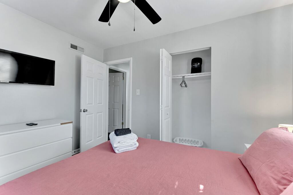 Photo of Bedroom in Northwest