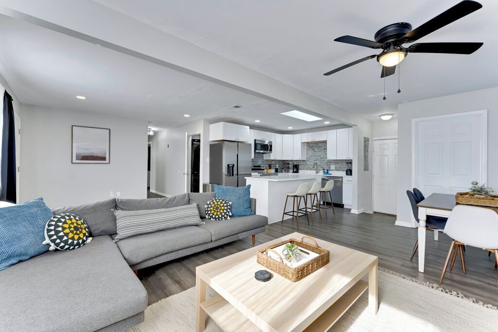 Photo of Livingroom in Northwest
