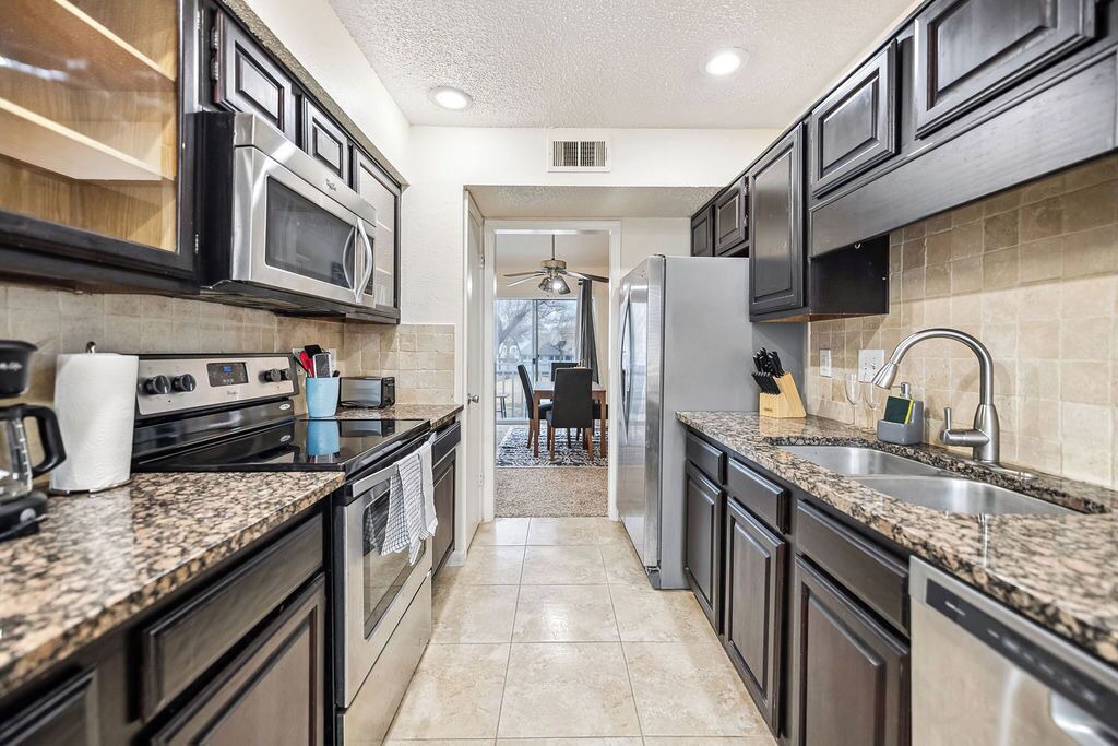 Photo of Kitchen in Valley Ranch