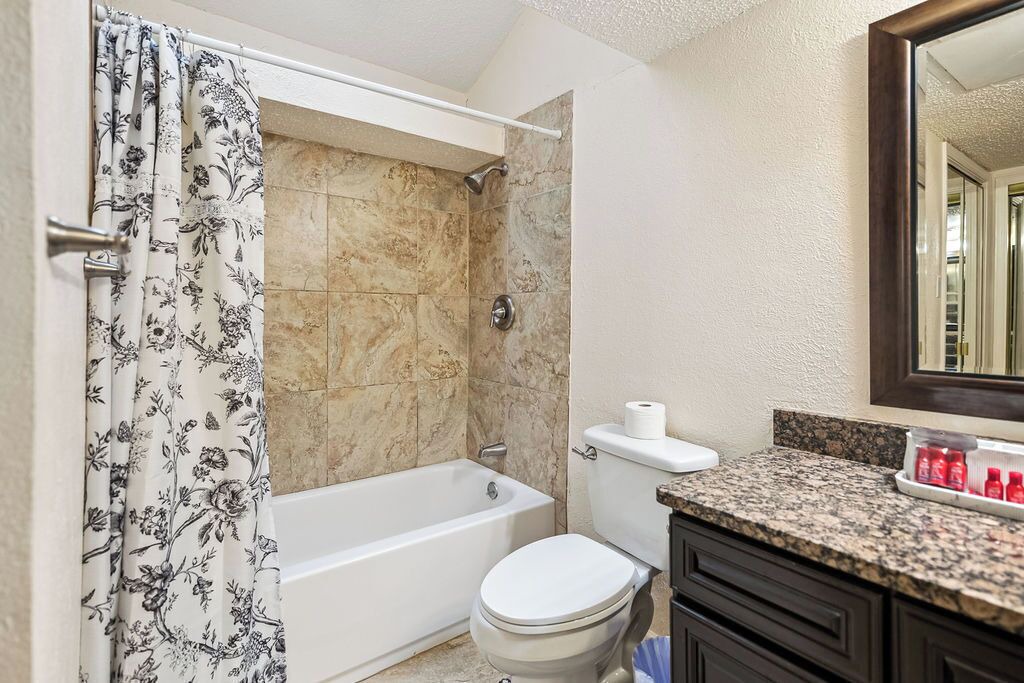 Photo of Bathroom in Valley Ranch