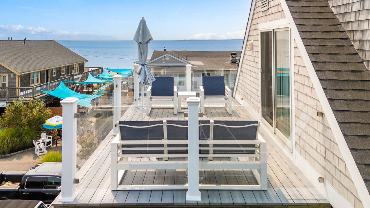 Photo of Patio Balcony in Falmouth Heights