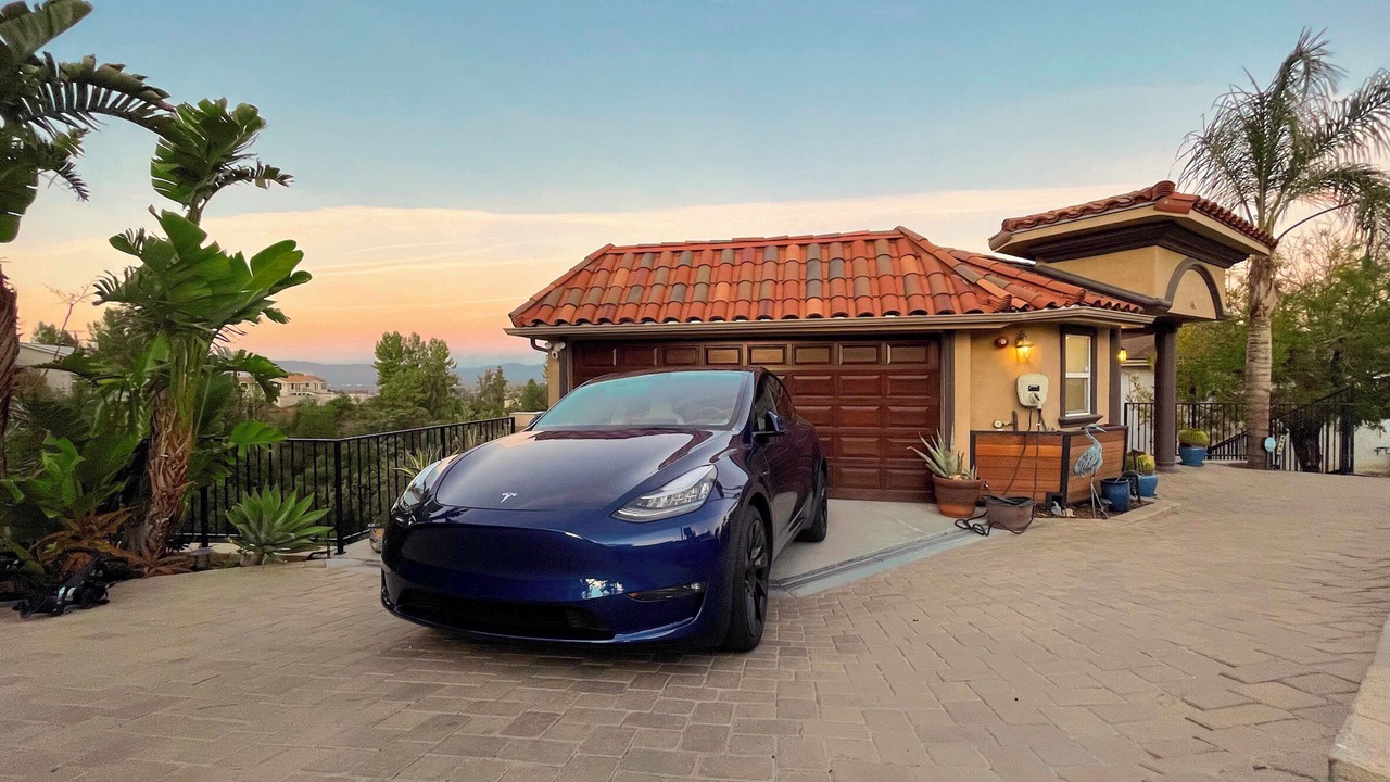 Photo of Outdoor in Woodland Hills