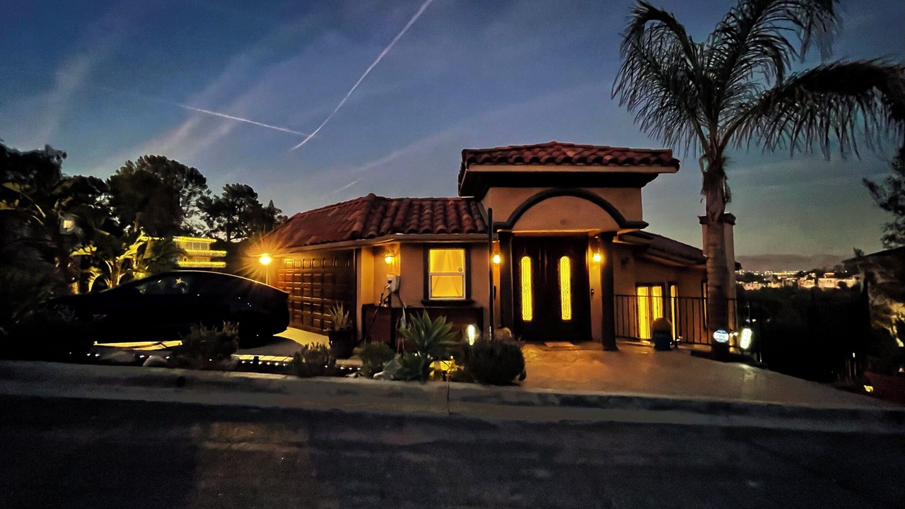 Photo of Outdoor in Woodland Hills