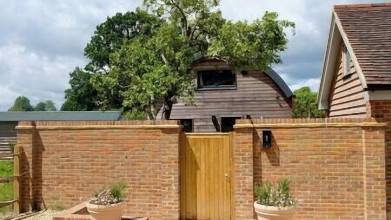 Photo of Others in Scaynes Hill