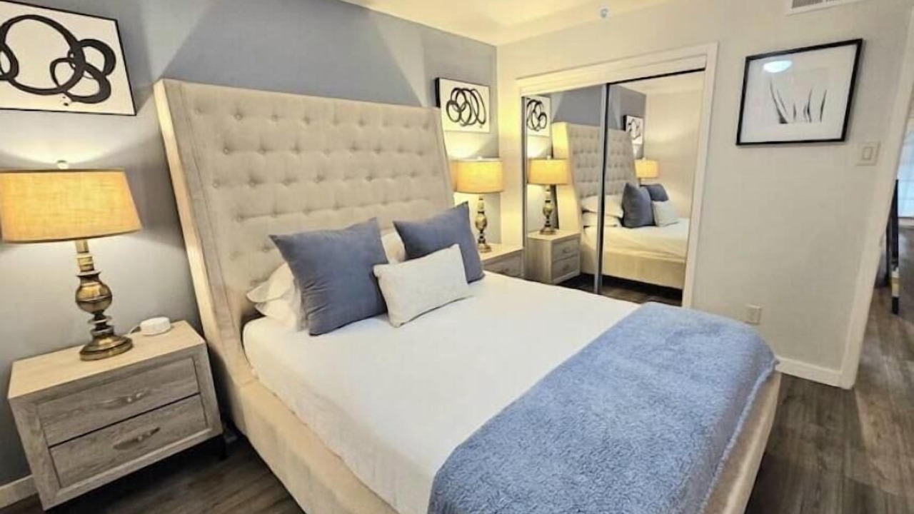 Photo of Bedroom in Garland