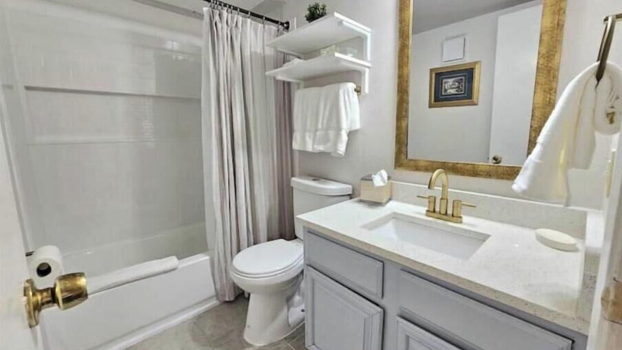 Photo of Bathroom in Garland