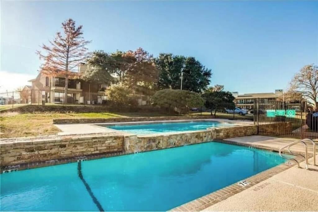 Photo of Outdoor in Garland