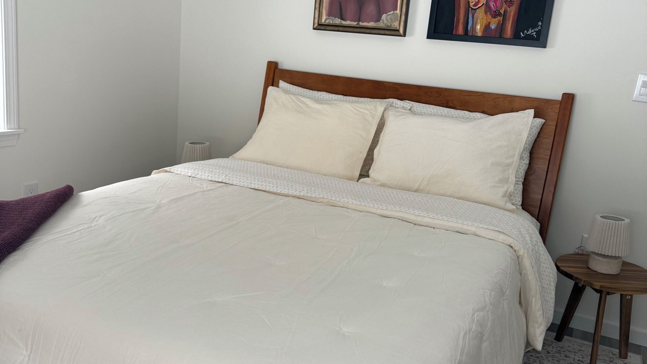 Photo of Bedroom in Canaan