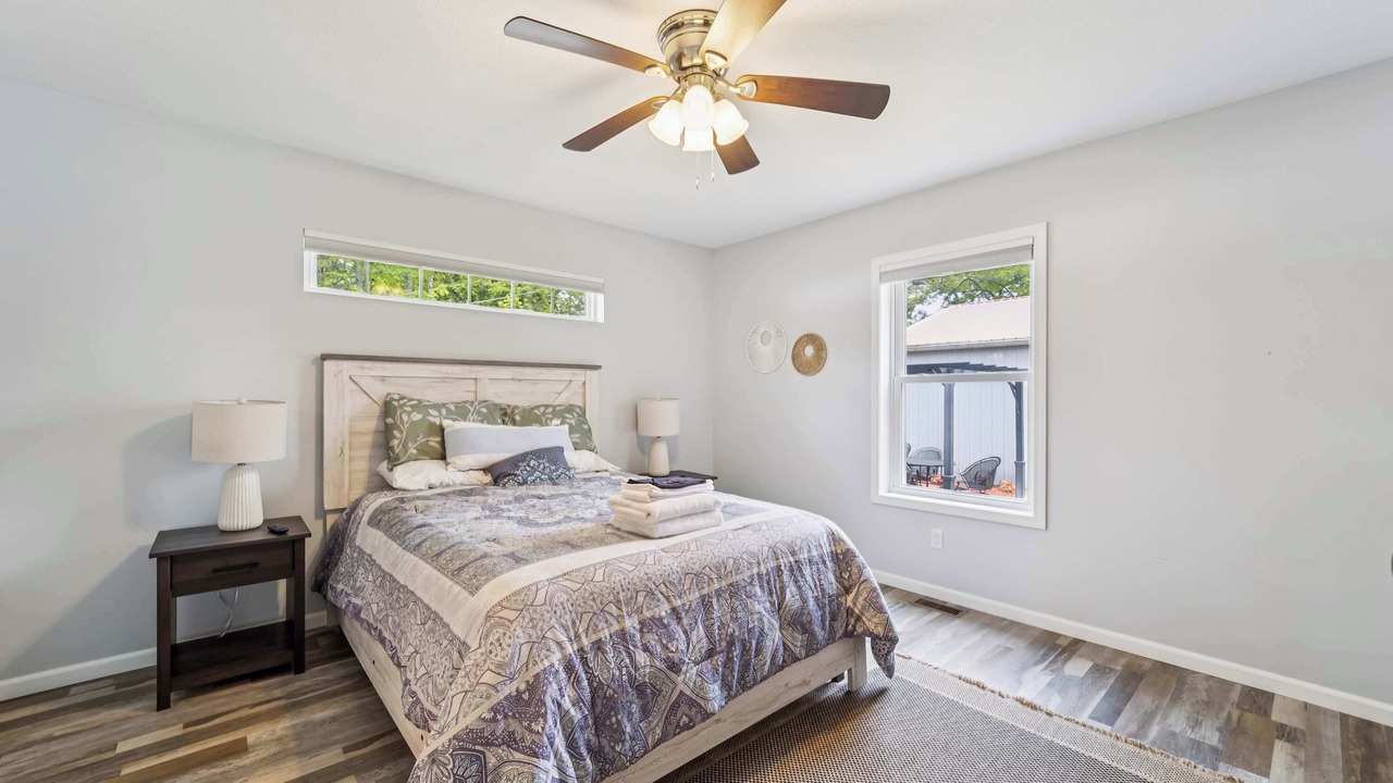 Photo of Bedroom in Greenbush