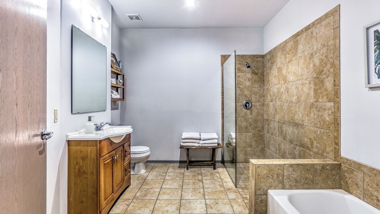 Photo of Bathroom in Downtown West