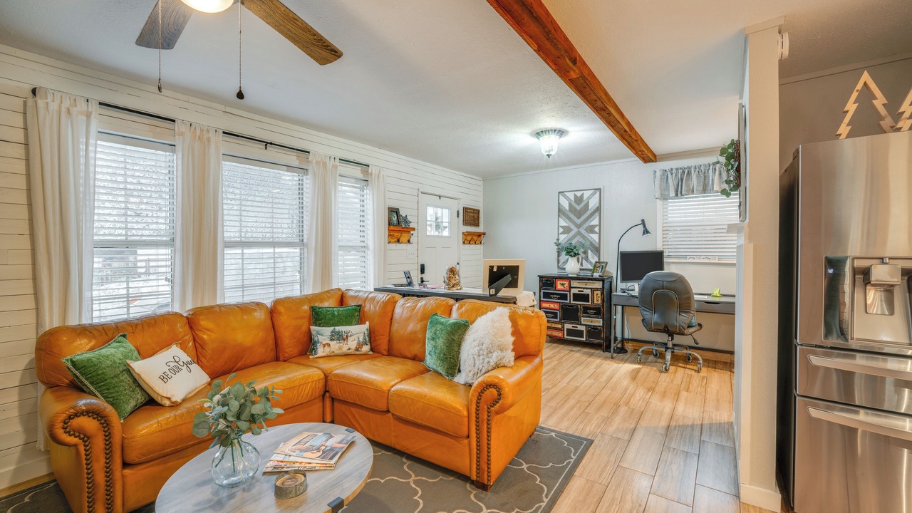 Photo of Livingroom in Terrell