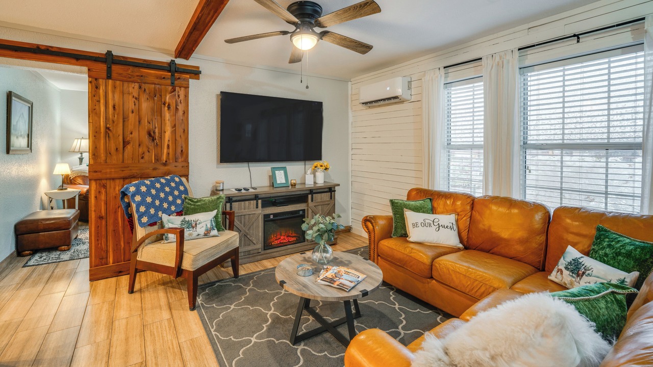 Photo of Livingroom in Terrell