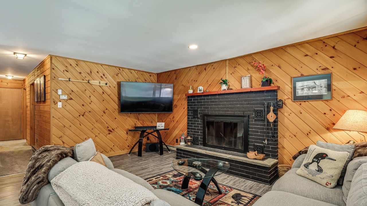 Photo of Livingroom in Schroon Lake