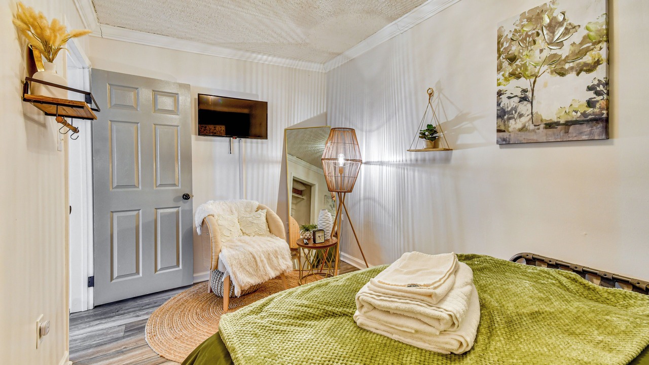 Photo of Bedroom in Swannanoa