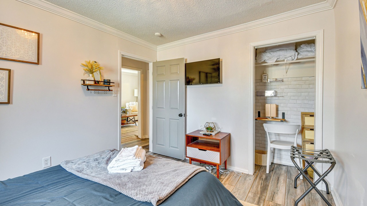 Photo of Bedroom in Swannanoa