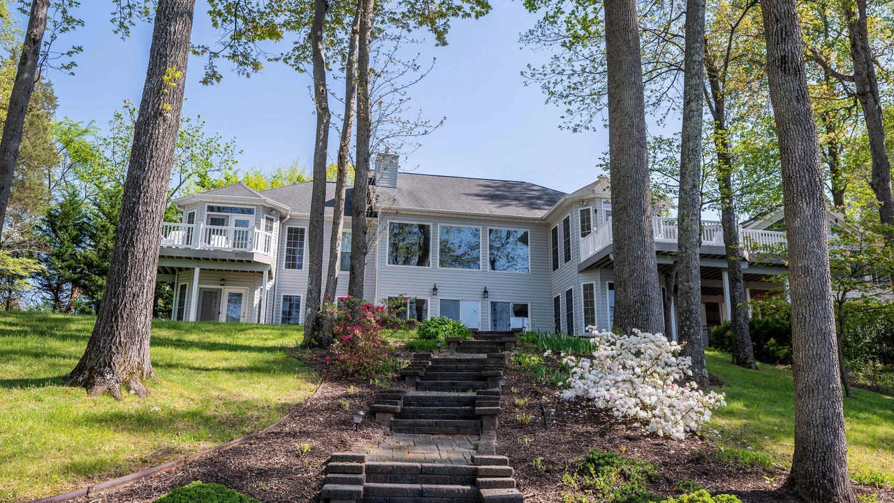 Photo of Outdoor in Livingston