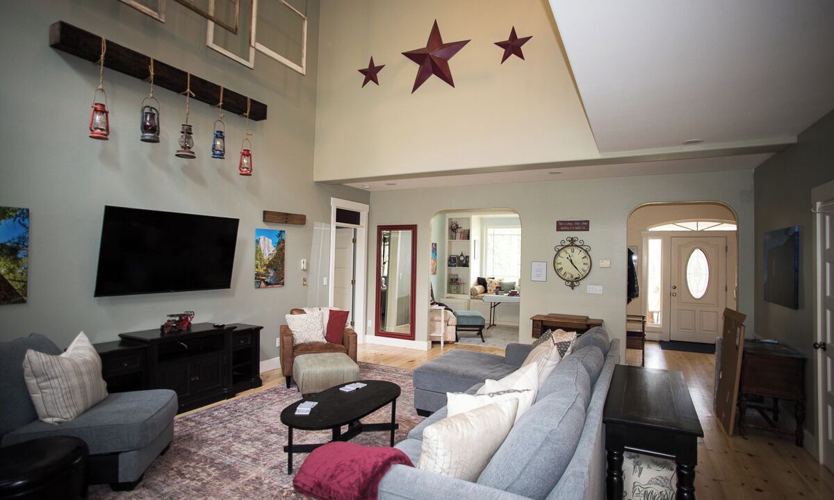 Photo of Bedroom in Mariposa