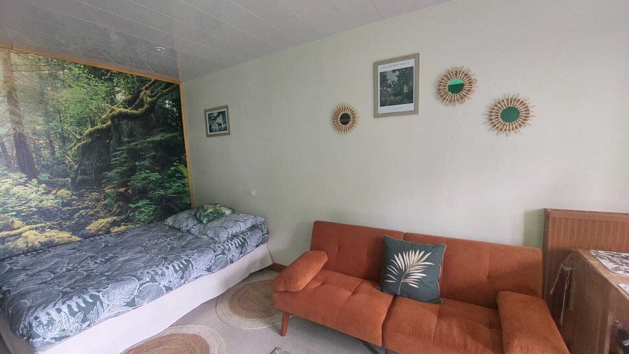 Photo of Others in Avallon