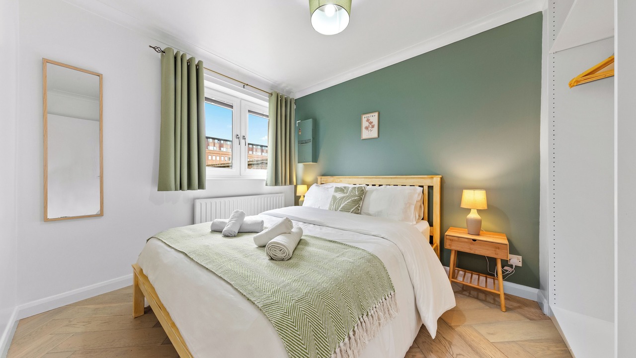 Photo of Bedroom in Syon