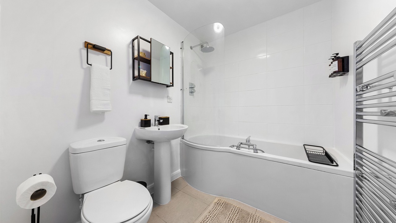 Photo of Bathroom in Syon