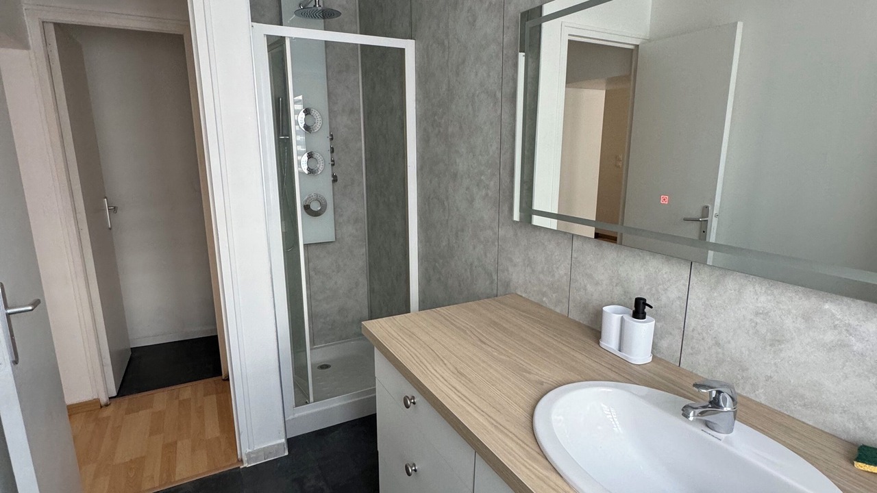 Photo of Bathroom in Agon-Coutainville