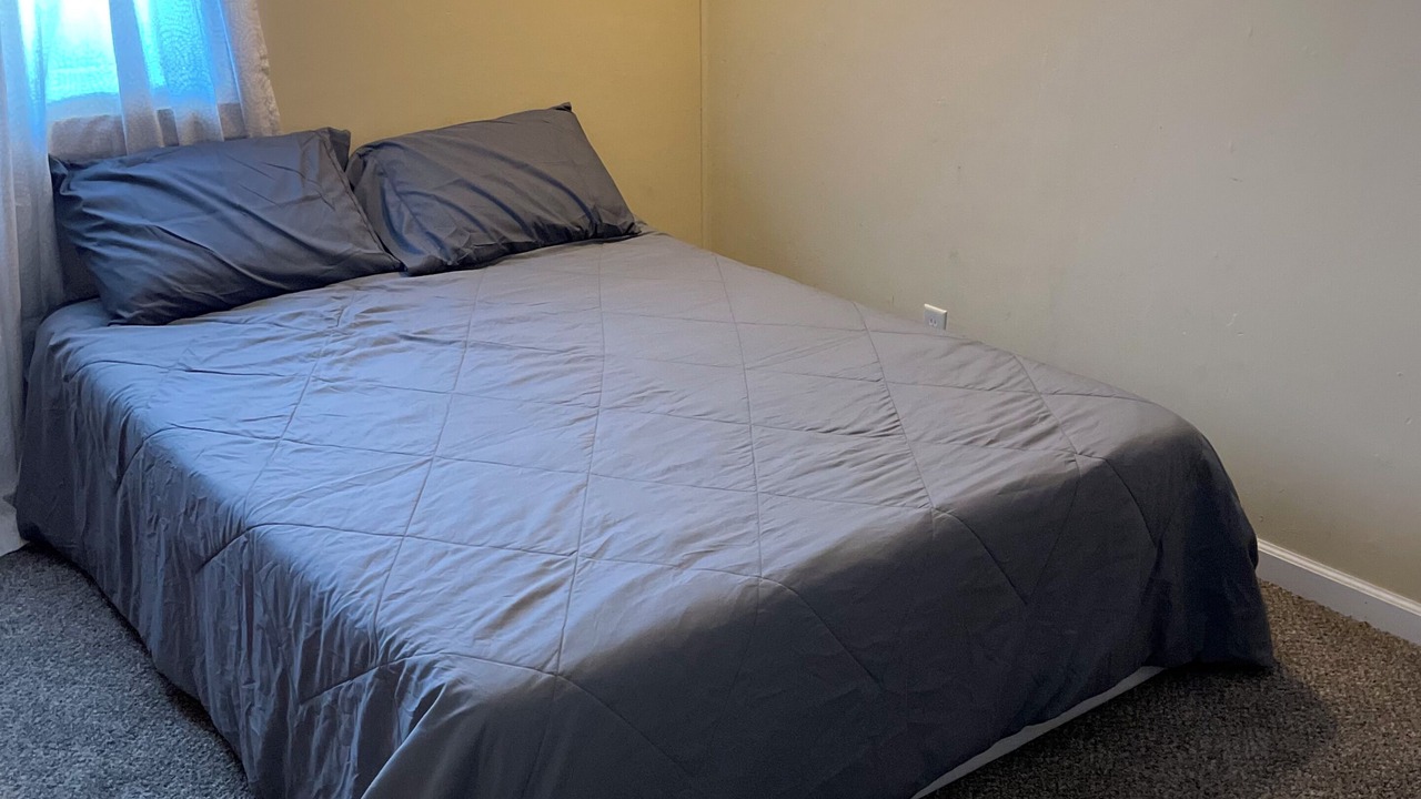 Photo of Bedroom in Urbana