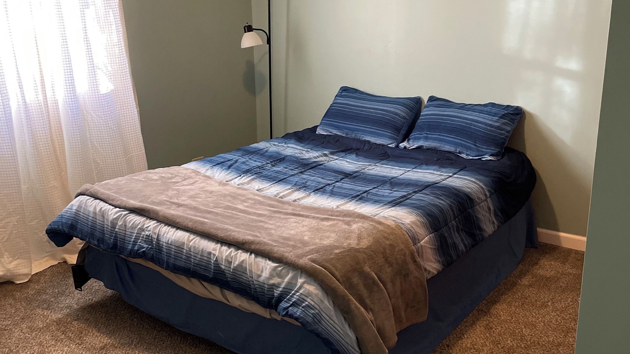 Photo of Bedroom in Urbana