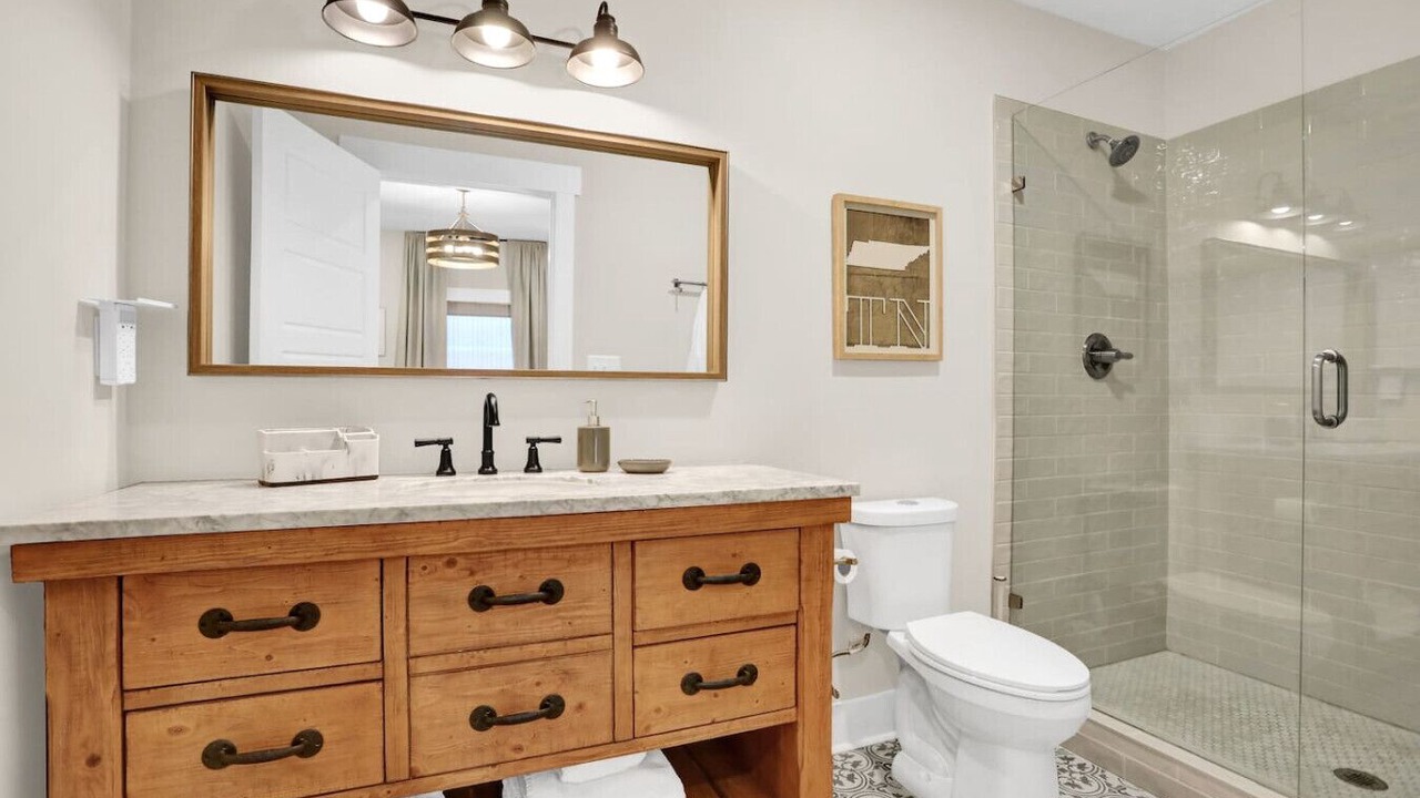 Photo of Bathroom in Midtown