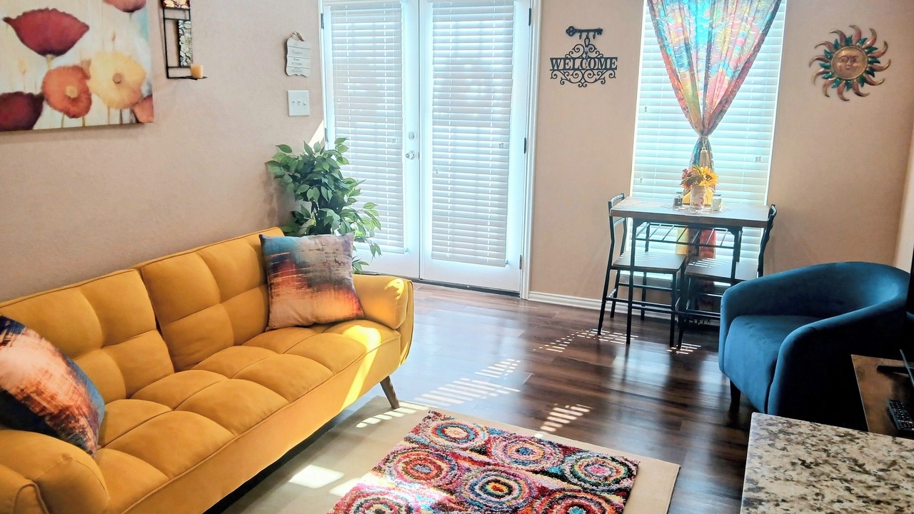 Photo of Livingroom in Seagoville