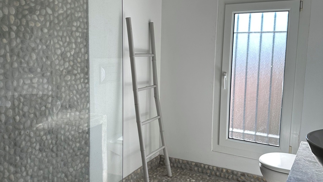 Photo of Bathroom in Saint-Hippolyte