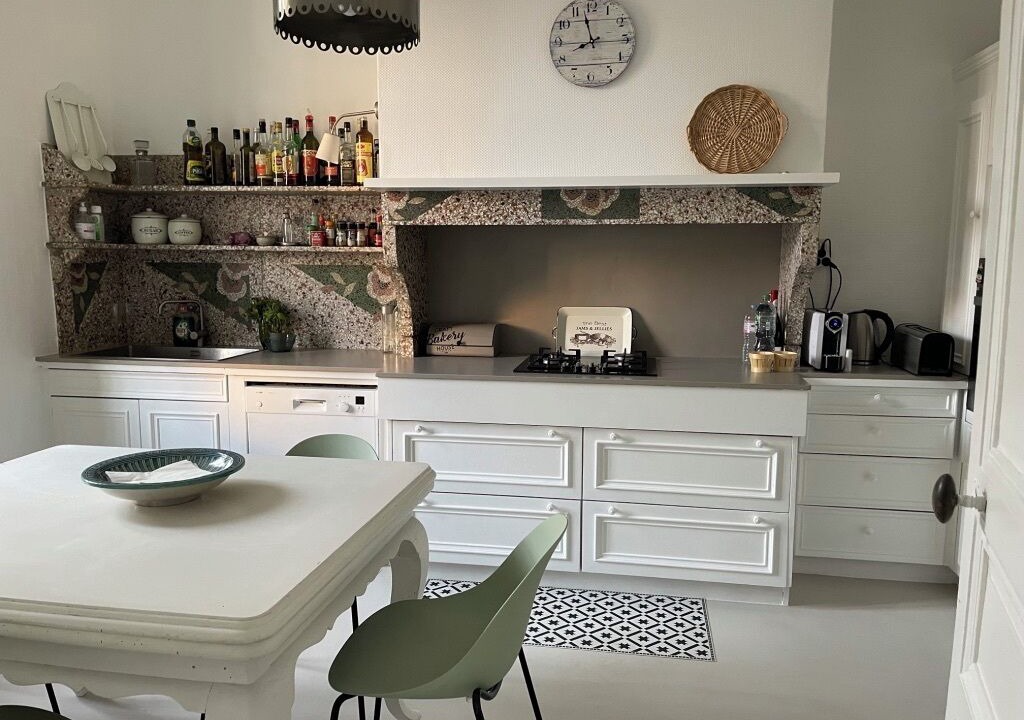 Photo of Kitchen in Saint-Hippolyte