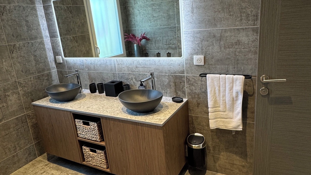 Photo of Bathroom in Saint-Ciers-du-Taillon