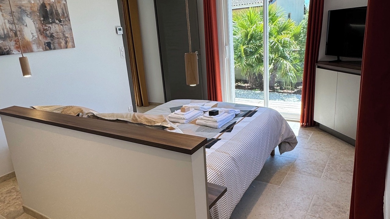 Photo of Bedroom in Saint-Ciers-du-Taillon