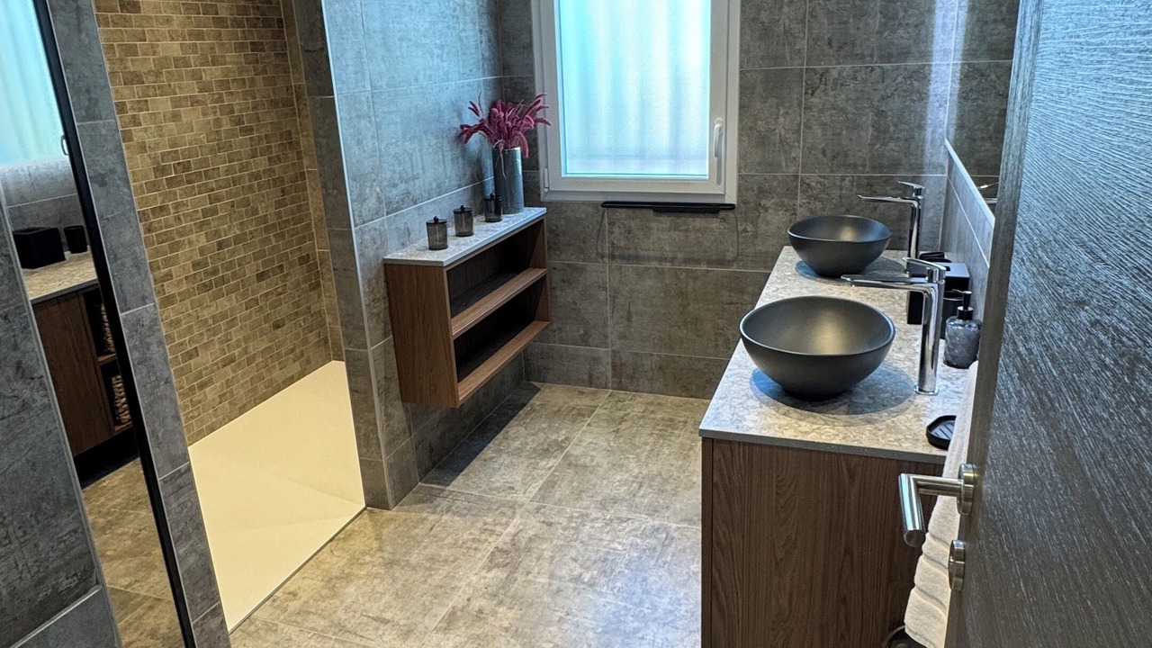 Photo of Bathroom in Saint-Ciers-du-Taillon