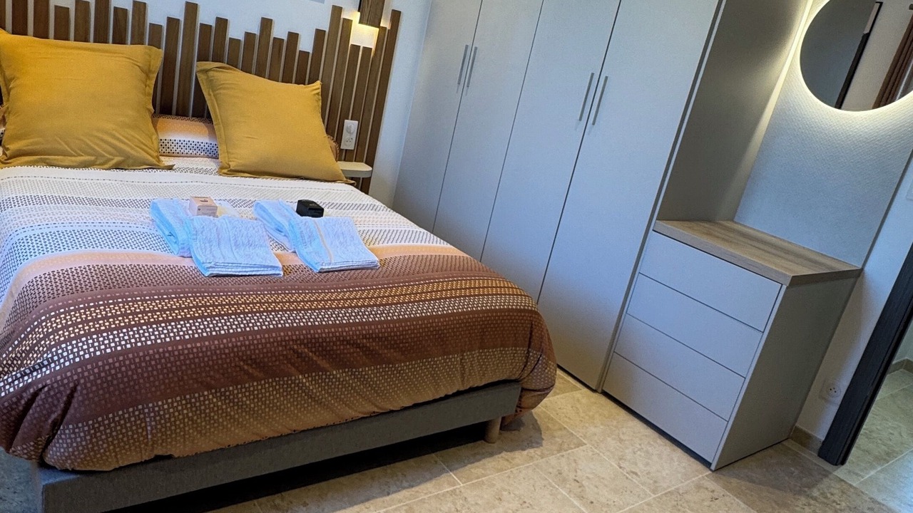 Photo of Bedroom in Saint-Ciers-du-Taillon