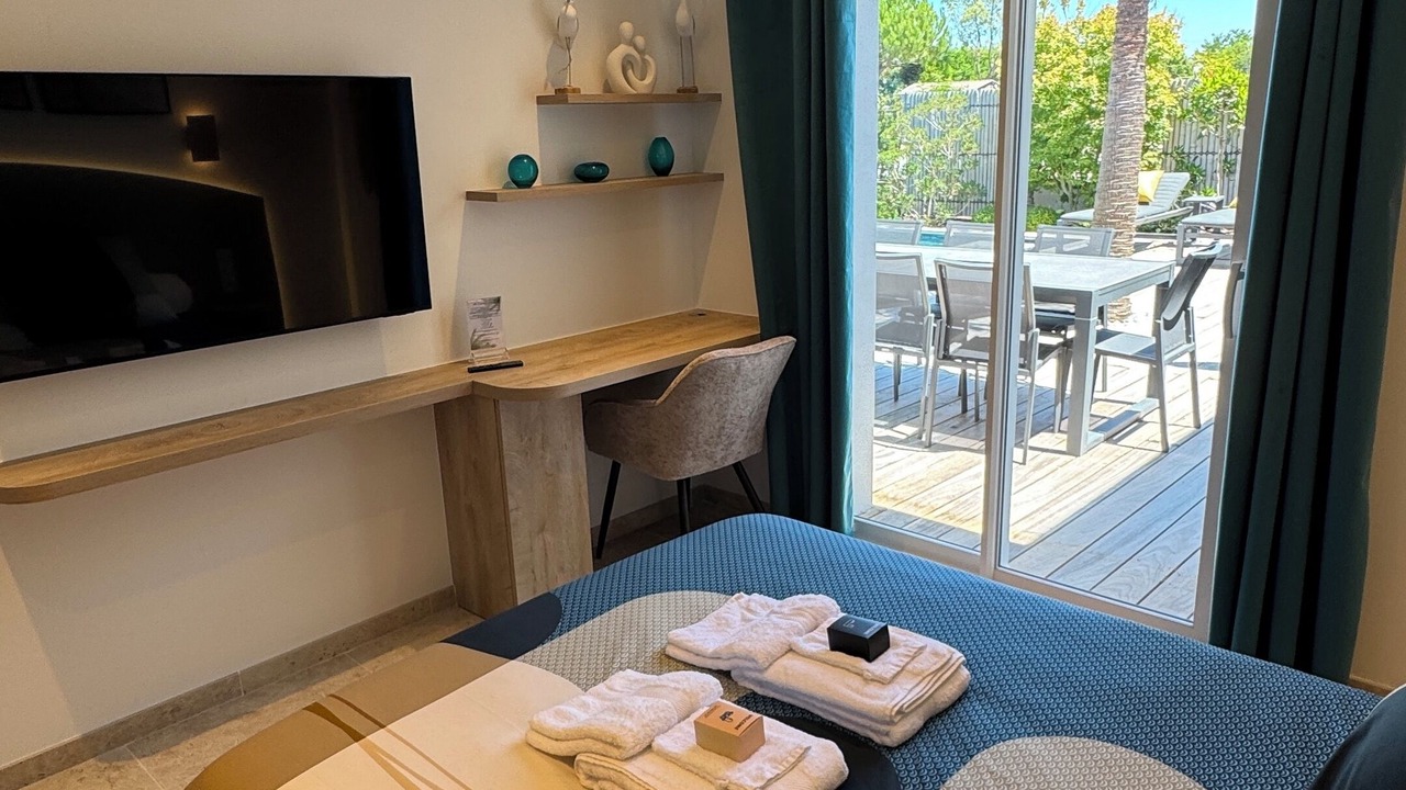 Photo of Bedroom in Saint-Ciers-du-Taillon