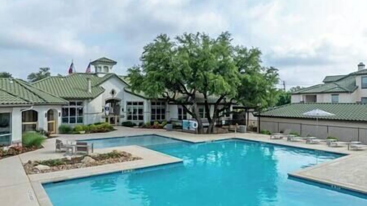 Photo of Outdoor in Falconhead