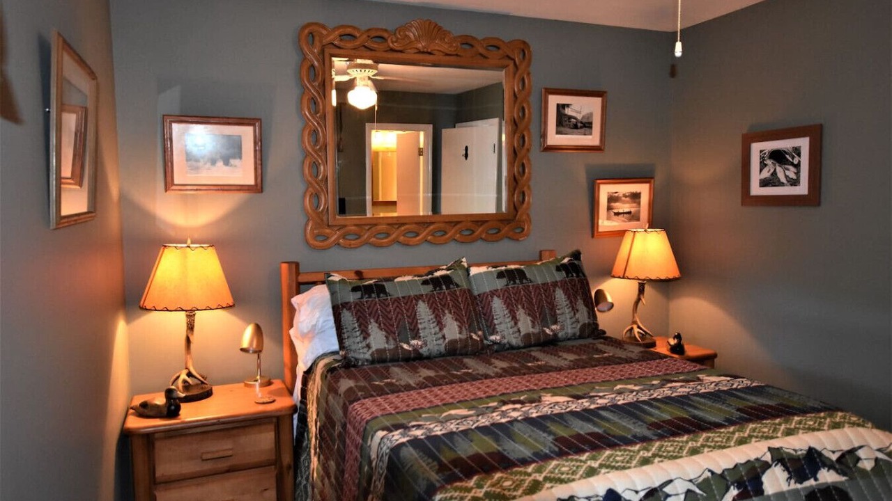 Photo of Bedroom in Helen