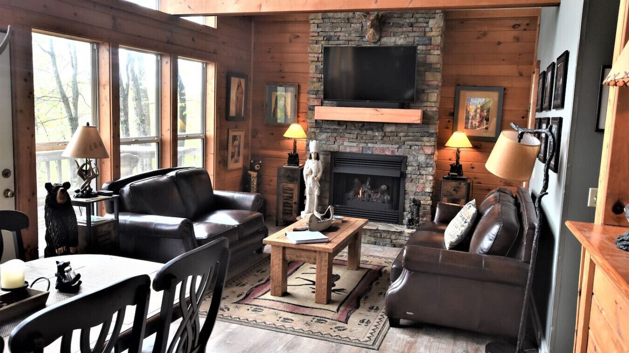 Photo of Livingroom in Helen