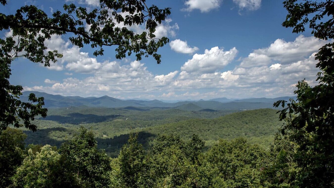 Photo of Others in Helen