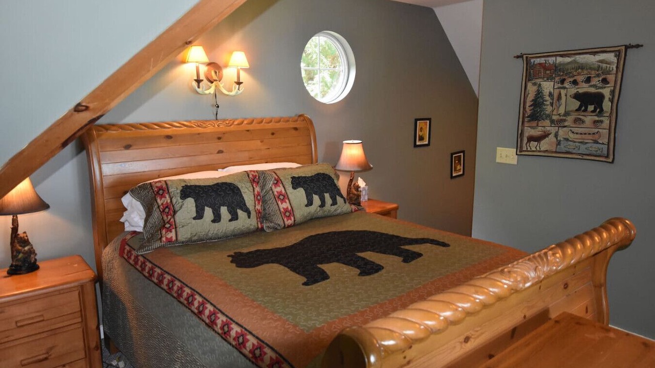 Photo of Bedroom in Helen