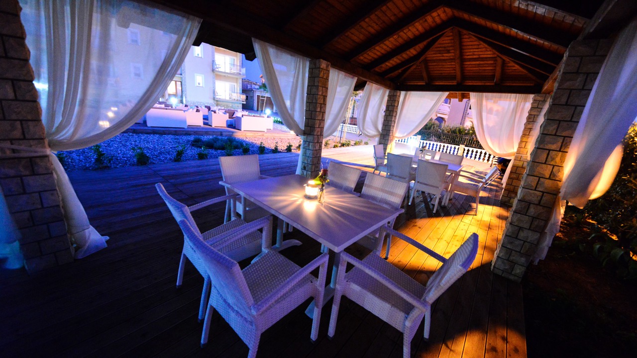 Photo of Patio Balcony in Vir