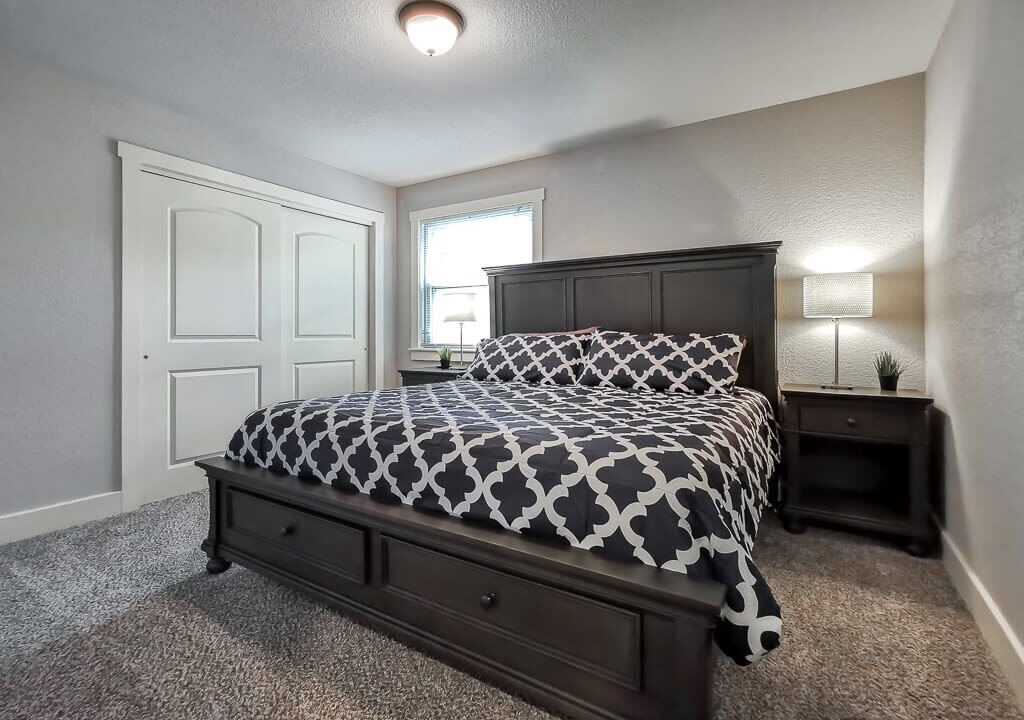 Photo of Bedroom in Plaza Westport