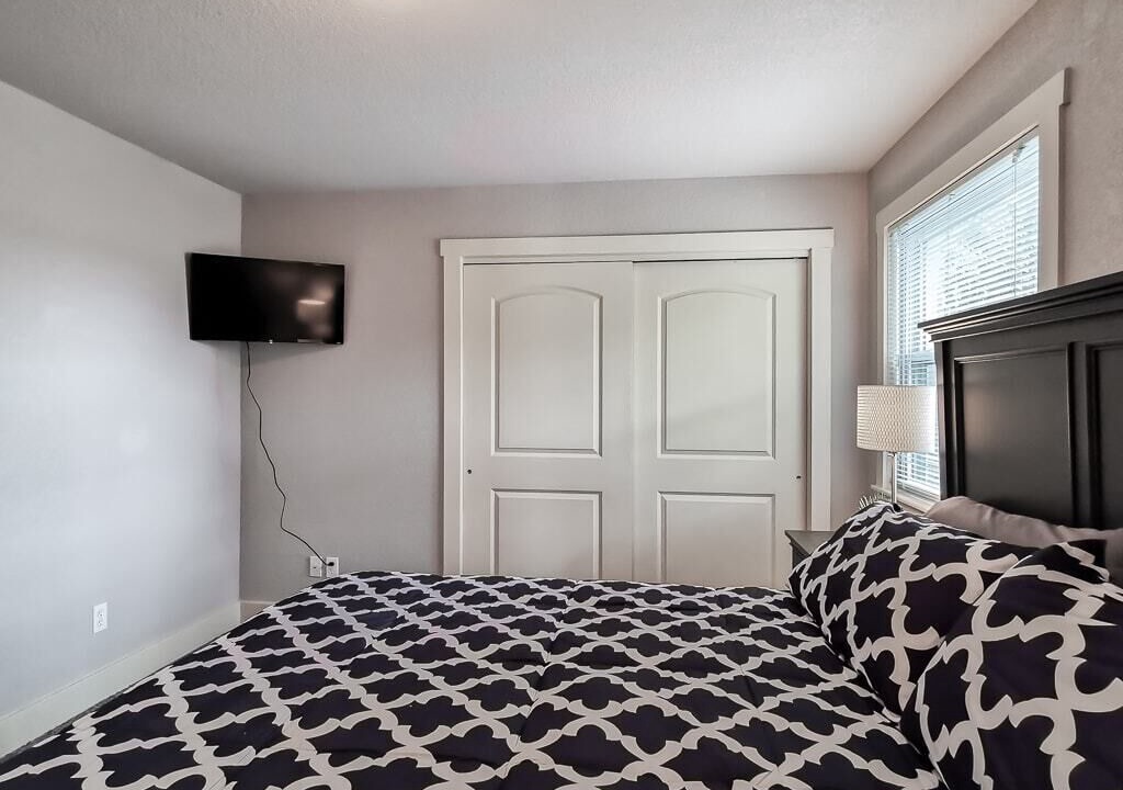 Photo of Bedroom in Plaza Westport
